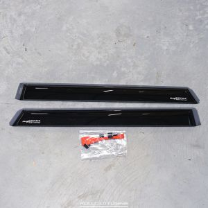 Climair Rear Side Window Visor SECOND CHANCE Dark Plastic Land Rover Discovery Sport