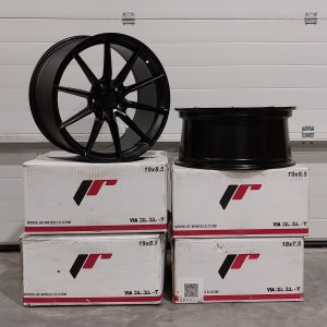 JR-Wheels SL02 SECOND CHANCE Wheels 19 Inch 9.5J ET45 5x120 Flow Form Flat Black