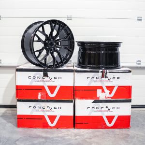 Concaver CVR1 SECOND CHANCE Wheels 2x 20x10.5 ET30 + 2x 20x10.5 ET39 5x112 Double Tinted Black