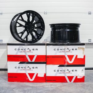 Concaver CVR1 SECOND CHANCE Wheels 2x 21x9.5 ET50 2x 21x11,5 ET50 5x112 Platinum Black