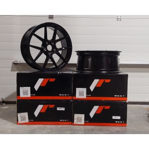 JR-Wheels JR30 SECOND CHANCE Wheels 19 Inch 8J + 8.5J ET40 5x120 Flow Form Gloss Black