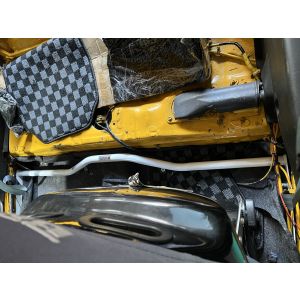 Ultra Racing Center Floor Bar 2 Points White Steel Honda Civic,CRX