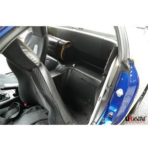 Ultra Racing Center Floor Bar 4 Points White Steel Honda Del Sol